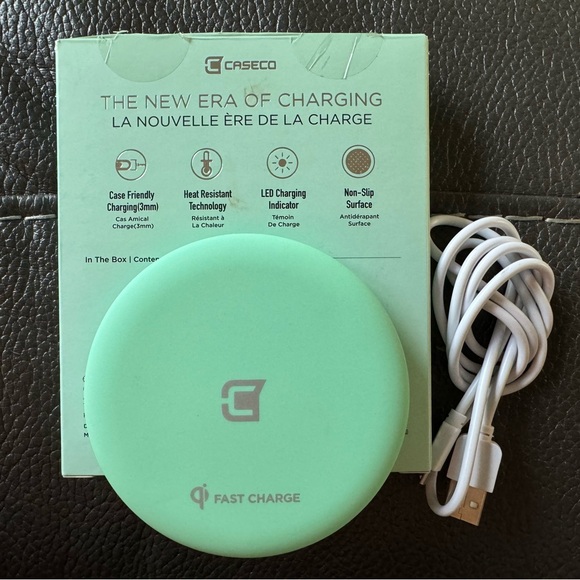Caseco Wireless Charger - Picture 2 of 2